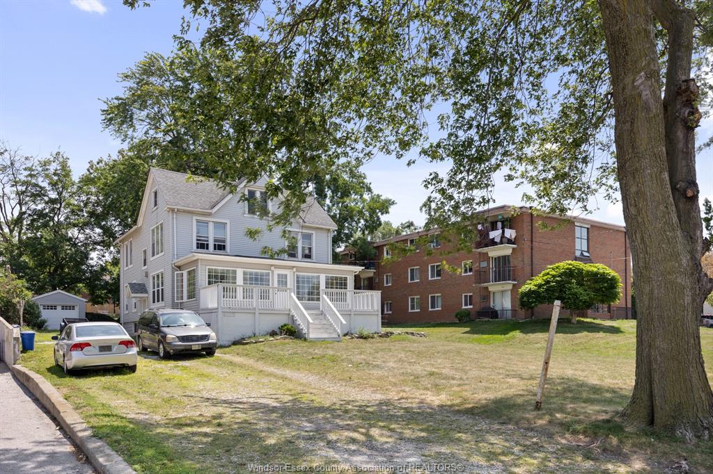 MLS# 26020712: 3177 RUSSELL, Windsor, Canada