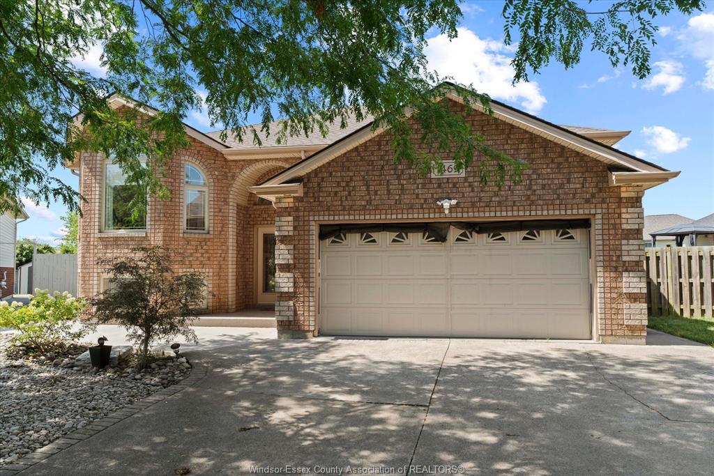 MLS# 26020748: 1469 MERIDIAN Street, Windsor, Canada