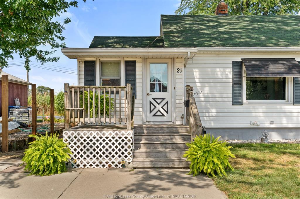 MLS# 26020634: 21 Melrose Avenue, Leamington, Canada