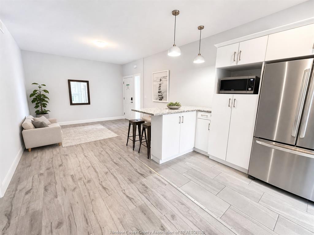 MLS# 26020920: 521 CAMPBELL Avenue, Windsor, Canada