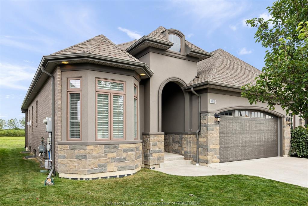 MLS# 26020926: 1800 CYPRESS Avenue, Windsor, Canada