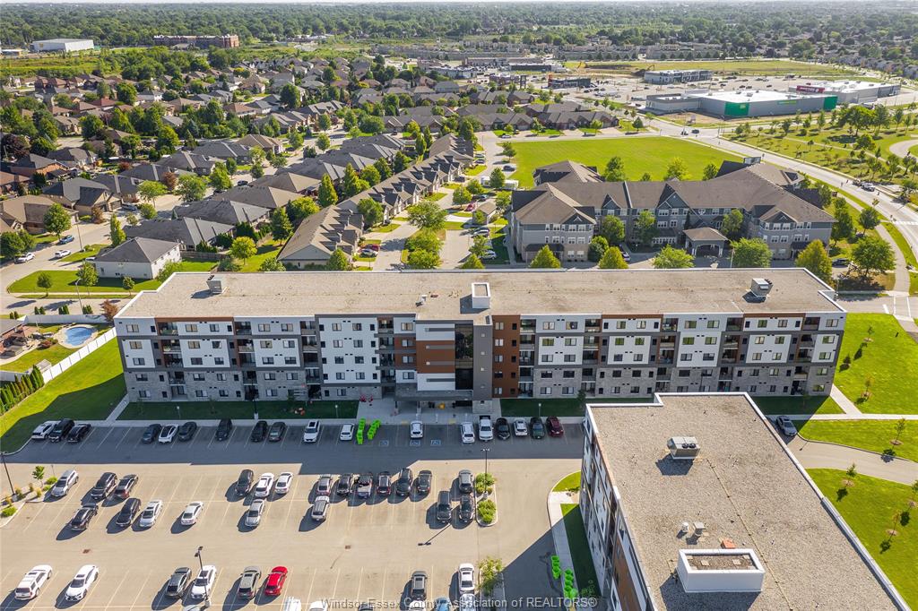 MLS# 26020523: 2550 SANDWICH WEST Parkway Unit# 501, LaSalle, Canada
