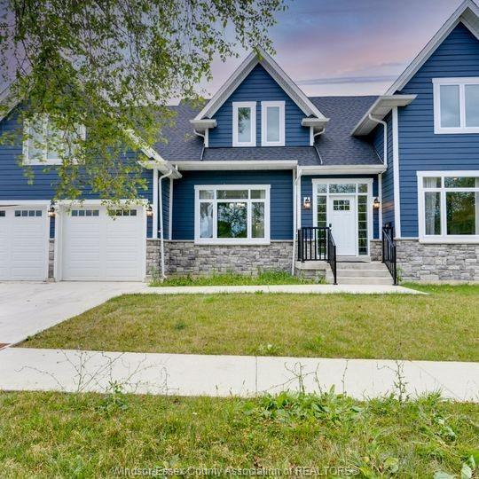 MLS# 26020936: 1081 RAYMO Road Unit# UPPER, Windsor, Canada