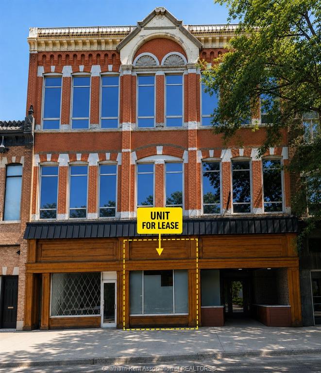 MLS# 26020879: 87 King Street, Chatham, Canada
