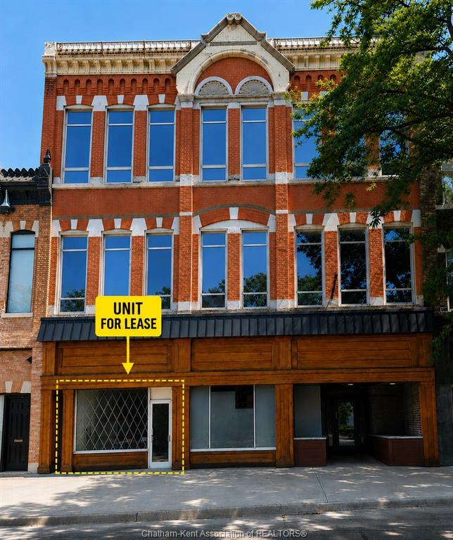 MLS# 26020873: 89 King Street, Chatham, Canada