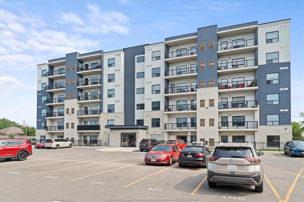 MLS# 26021000: 3370 STELLA Crescent Unit# 325, Windsor, Canada