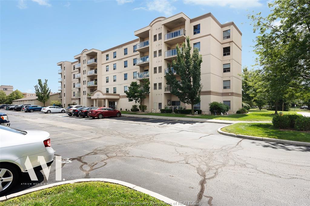 MLS# 26021046: 325 VILLAGE GROVE  Unit# 306, Tecumseh, Canada