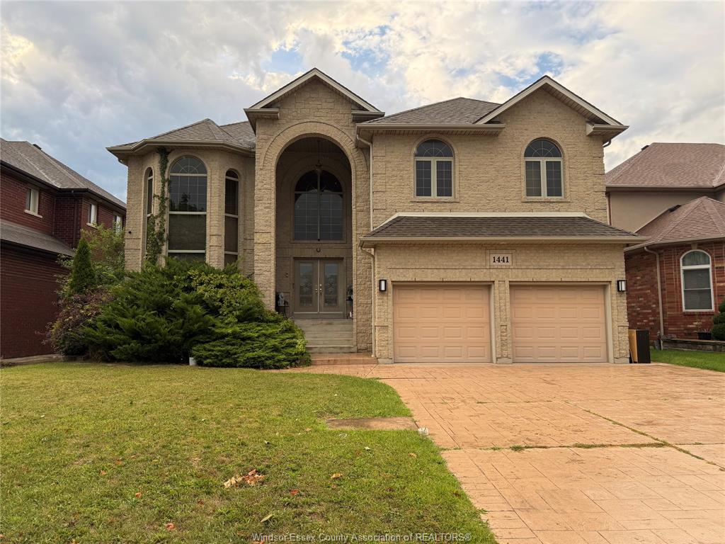 MLS# 26021324: 1441 STONEYBROOK Crescent Unit# LOWER, Windsor, Canada
