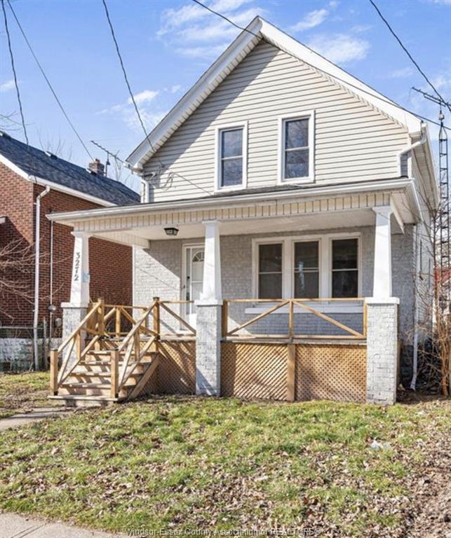 MLS# 26021330: 3272 BABY Street, Windsor, Canada