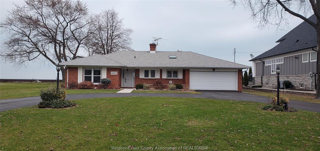 MLS# 26021404: 14022 RIVERSIDE Drive, Tecumseh, Canada