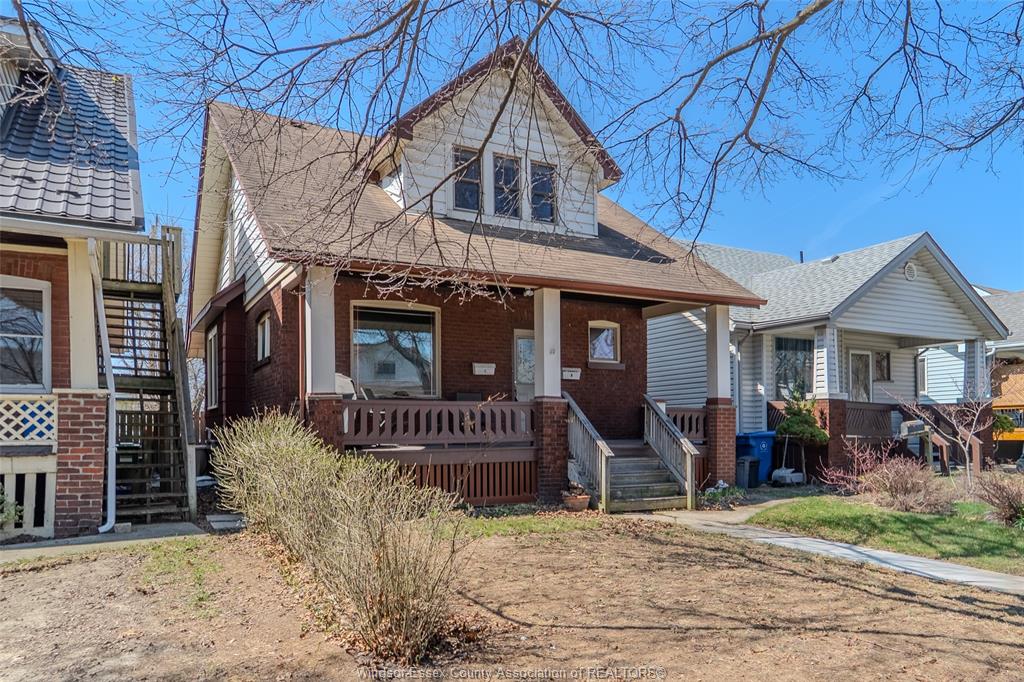 MLS# 26021384: 1135 Janette Avenue, Windsor, Canada
