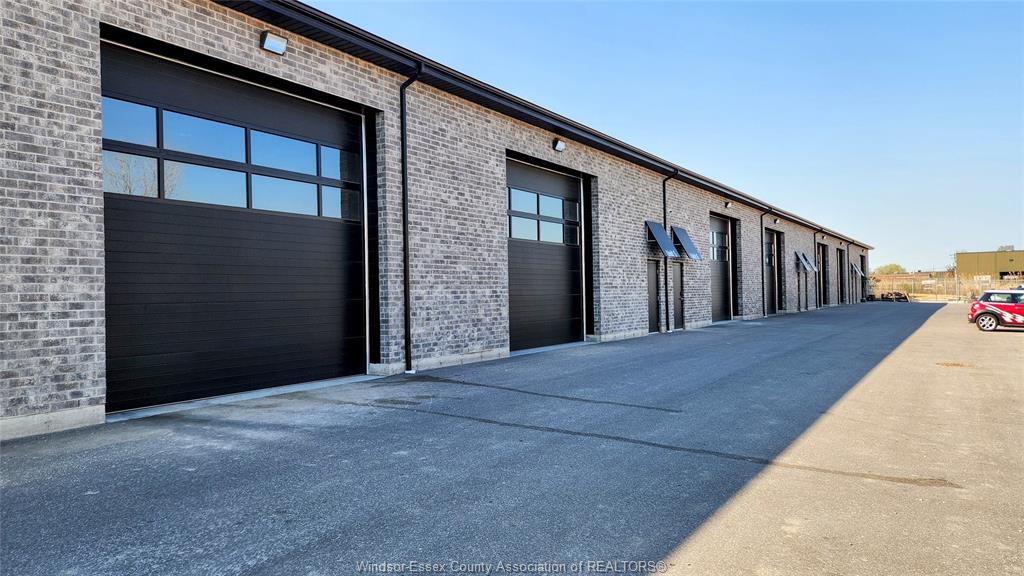 MLS# 26021476: 2110 FASAN  Unit# 3, Oldcastle, Canada
