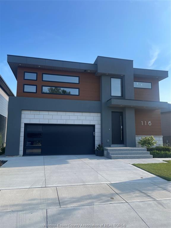 MLS# 26021450: 116 Bear Street, Essex, Canada