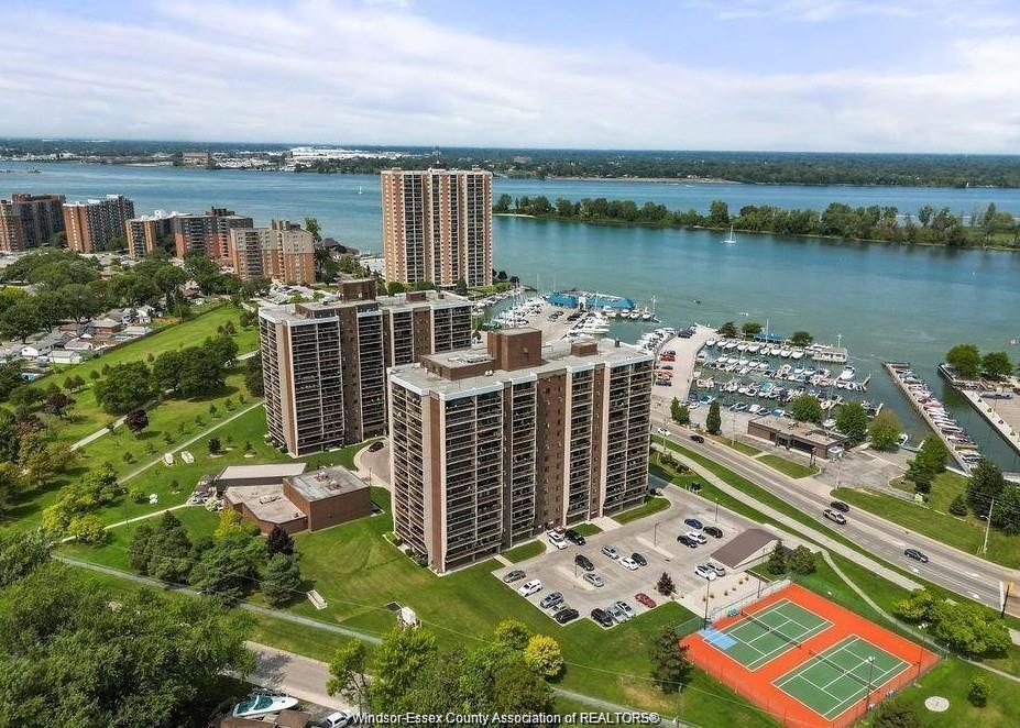 MLS# 26021576: 9099 RIVERSIDE Drive Unit# 906W, Windsor, Canada