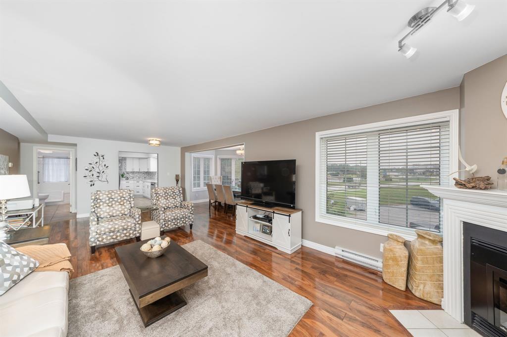 MLS# 26021622: 1520 Venetian Boulevard Unit# M201, Point Edward, Canada