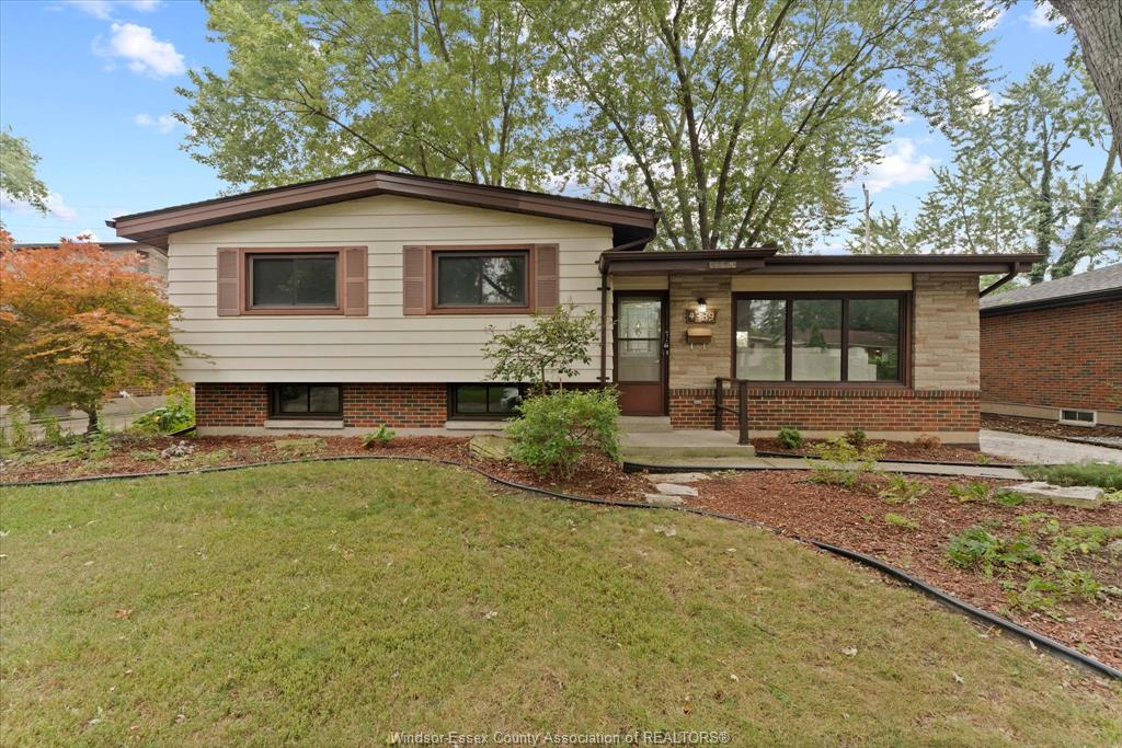MLS# 26021675: 4339 ASHFIELD Crescent, Windsor, Canada