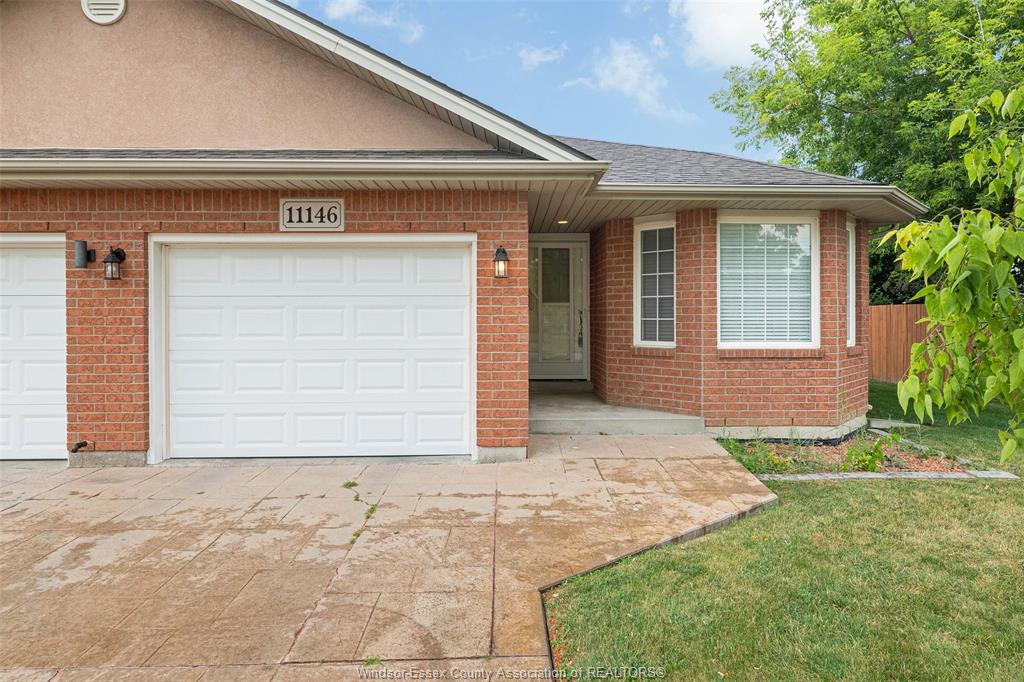 MLS# 26021874: 11146 FIRGROVE, Windsor, Canada