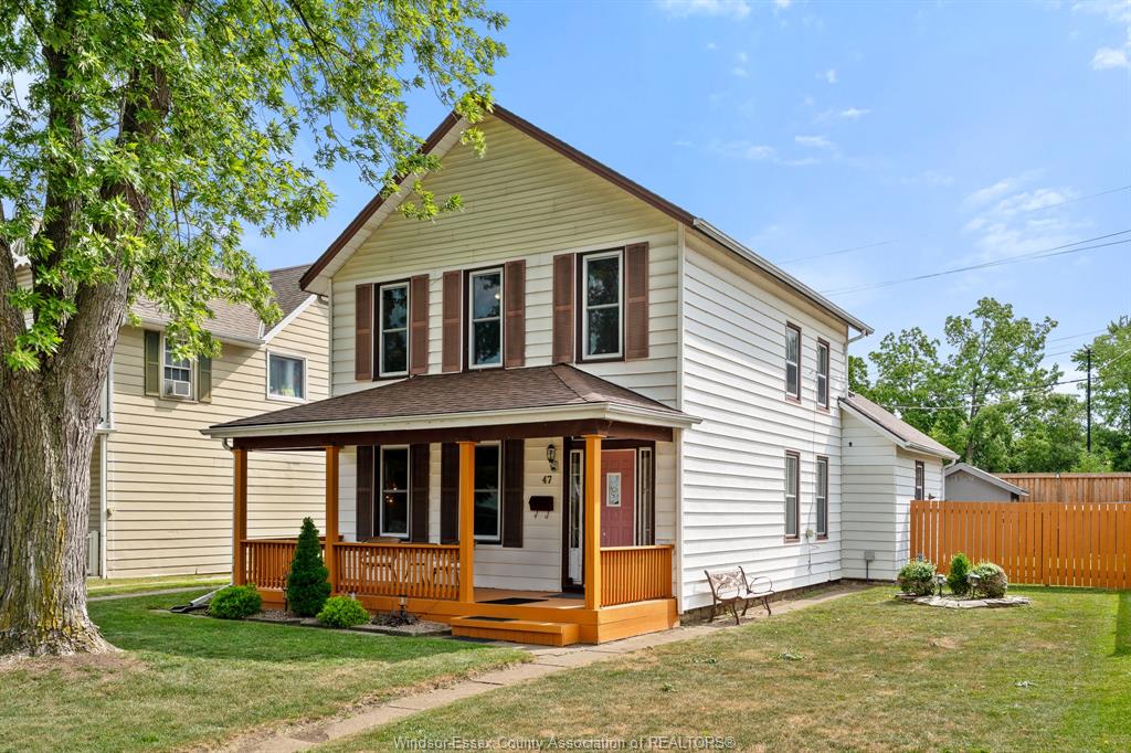MLS# 26021902: 47 Sandwich Street, Amherstburg, Canada