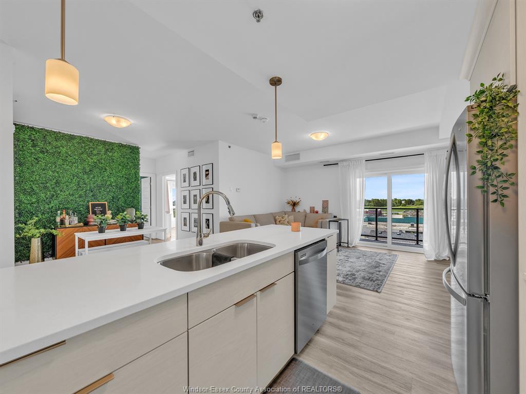 MLS# 26022181: 728 BROWNSTONE Drive Unit# 602, Lakeshore, Canada