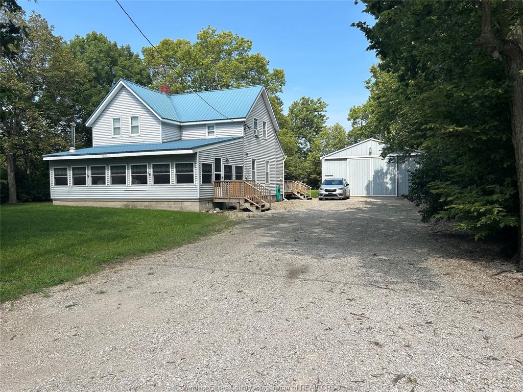 MLS# 26022065: 131 HARRIS GARNO, Pelee Island, Canada