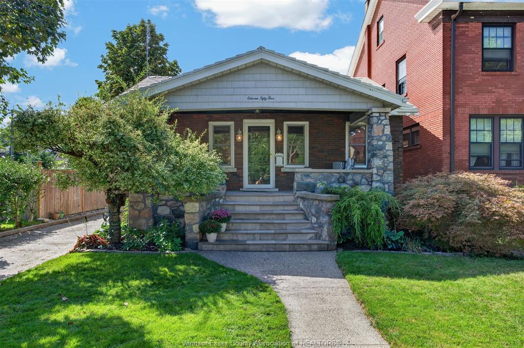 MLS# 26022679: 1151 KILDARE, Windsor, Canada