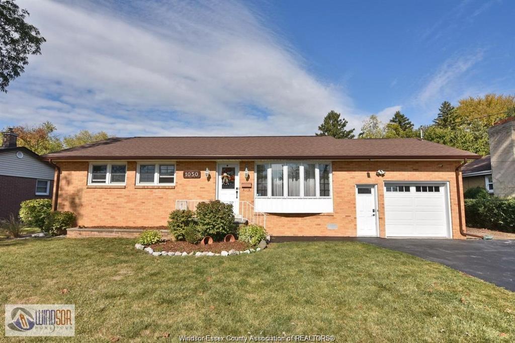 MLS# 26022762: 1050 SCOFIELD, Windsor, Canada