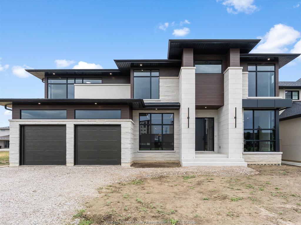 MLS# 26022851: 4910 Terra Bella, LaSalle, Canada