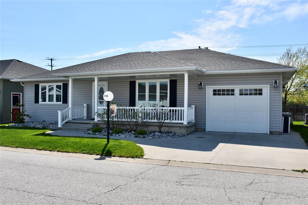 MLS# 26022908: 5600 BLACKWELL Sideroad Unit# 410, Sarnia, Canada