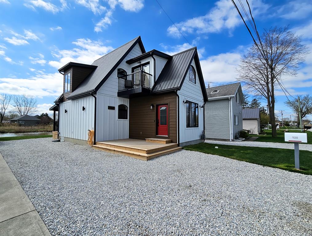 MLS# 26023136: 19260 Lakeside Drive, Lighthouse Cove, Canada