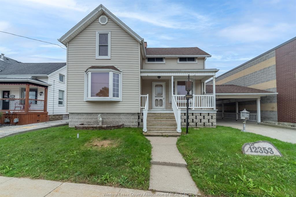 MLS# 26023170: 12353 TECUMSEH Road, Tecumseh, Canada