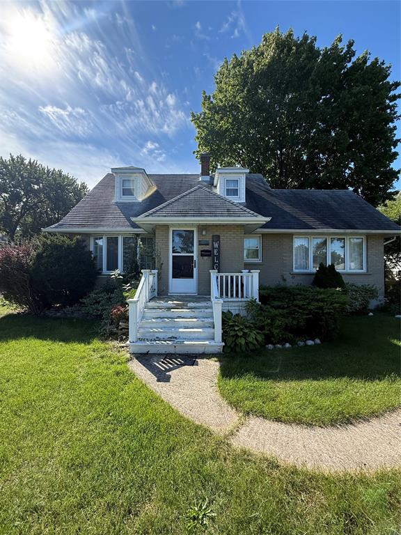 MLS# 26023319: 881 MICHIGAN Avenue, Sarnia, Canada
