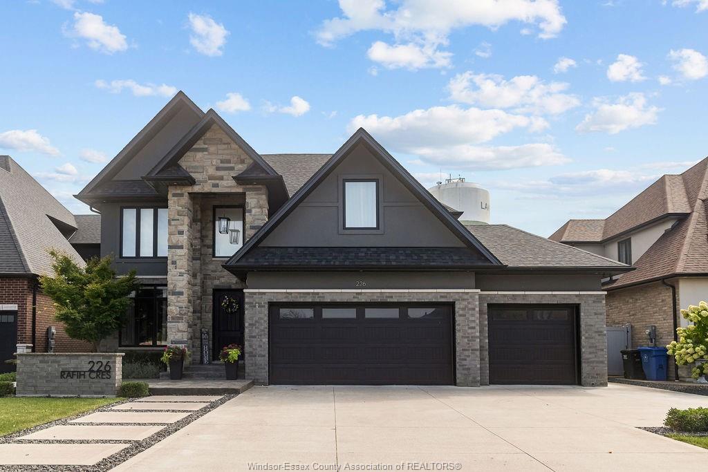 MLS# 26023380: 226 RAFIH Crescent, Lakeshore, Canada