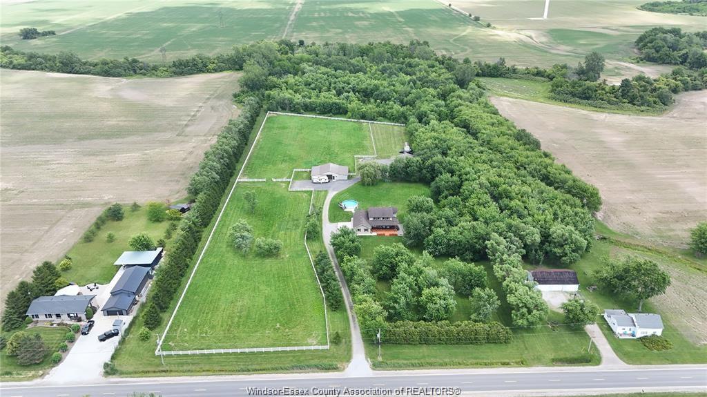 MLS# 26023381: 1418 COUNTY RD 31, Lakeshore, Canada