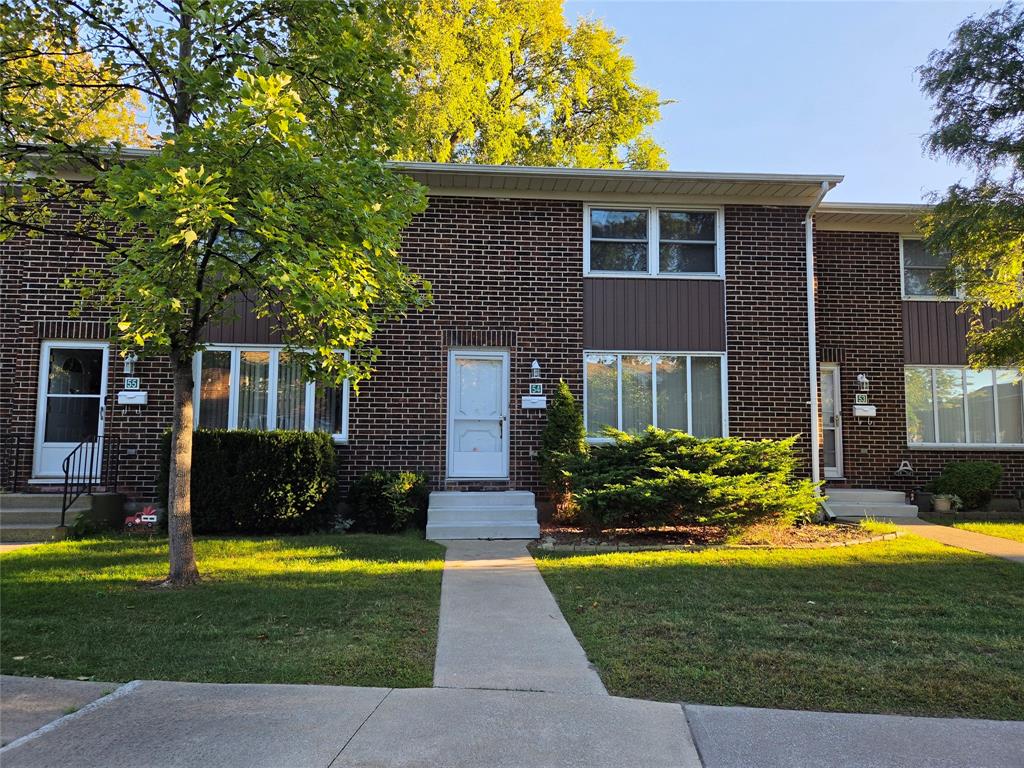 MLS# 26023564: 76 Olympus Court Unit# 54, Sarnia, Canada