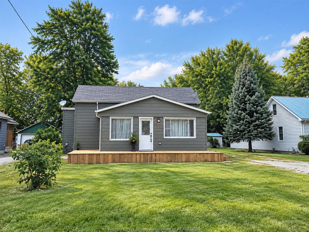 MLS# 26023773: 23 ELLA Street, Tilbury, Canada
