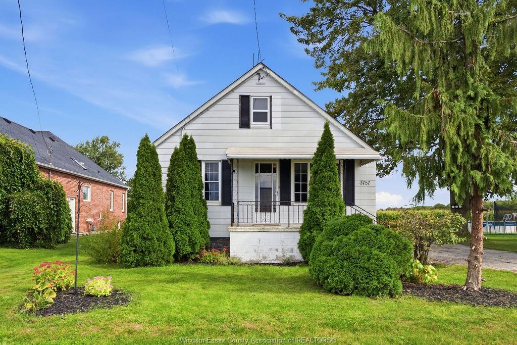 MLS# 26023800: 3787 CONCESSION RD 3, Amherstburg, Canada