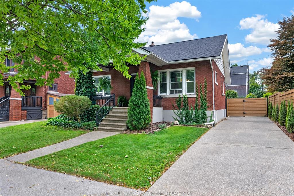 MLS# 26024191: 1509 CHURCH, Windsor, Canada