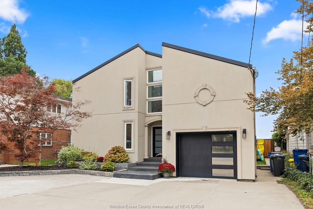 MLS# 26024669: 8678 RIVERSIDE Drive, Windsor, Canada