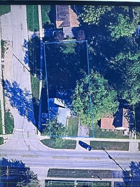 MLS# 26025109: 537 BROADWAY, Belle River, Canada