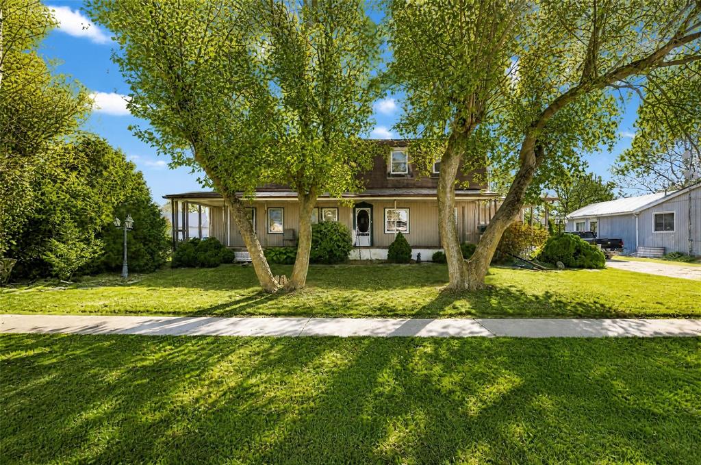 MLS# 26024933: 1363 MAIN Street, St Clair, Canada