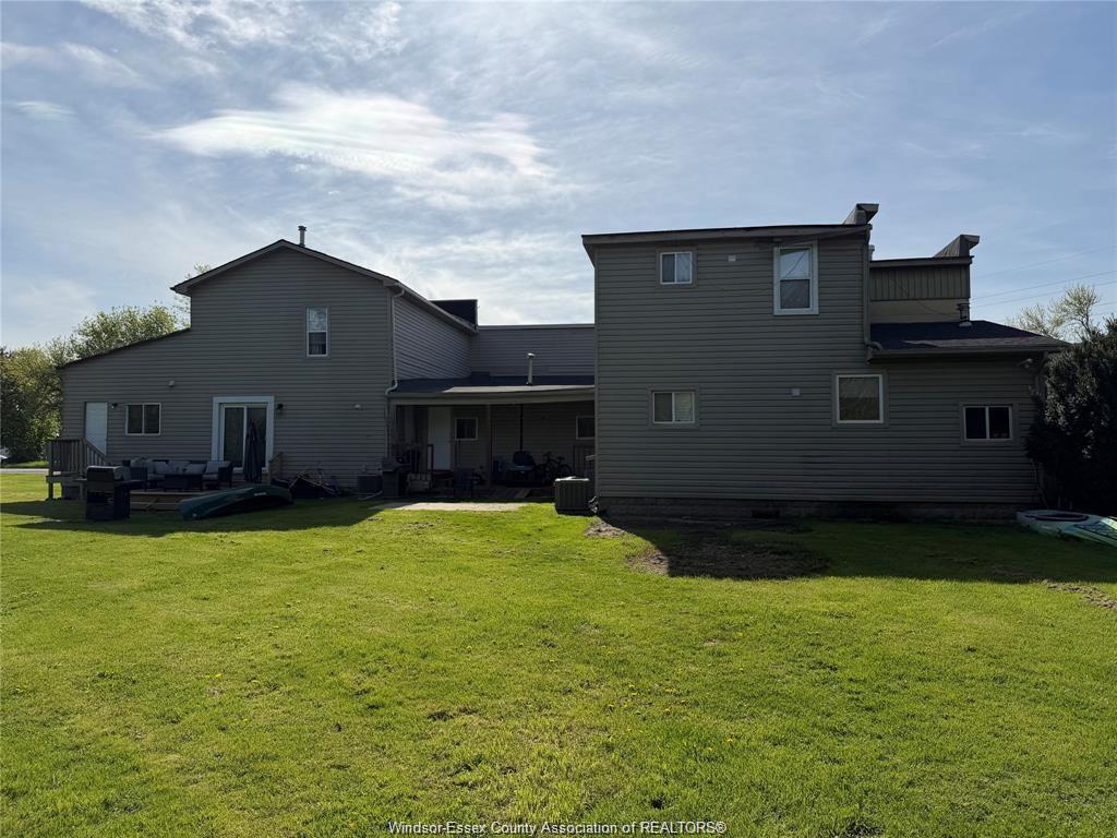 MLS# 26025469: 433 ELMSTEAD Road, Lakeshore, Canada