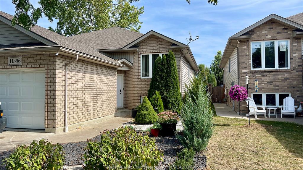 MLS# 26025505: 11396 Timber Bay Crescent Unit# LOWER, Windsor, Canada
