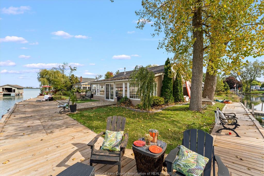 MLS# 26025514: 3 SHANGRILA Street, Amherstburg, Canada