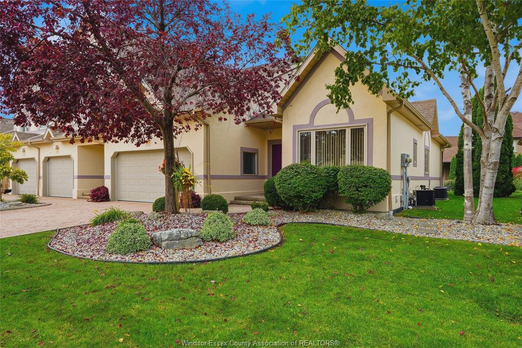 MLS# 26025578: 382 JASON Court, Tecumseh, Canada