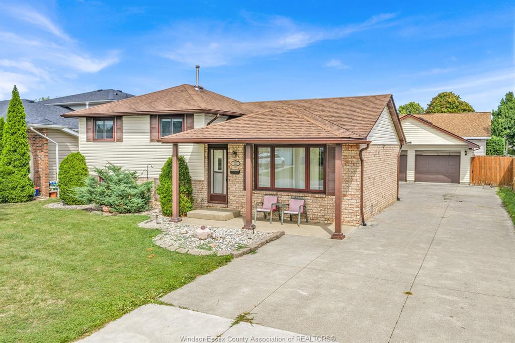 MLS# 26025776: 172 PACIFIC, Amherstburg, Canada