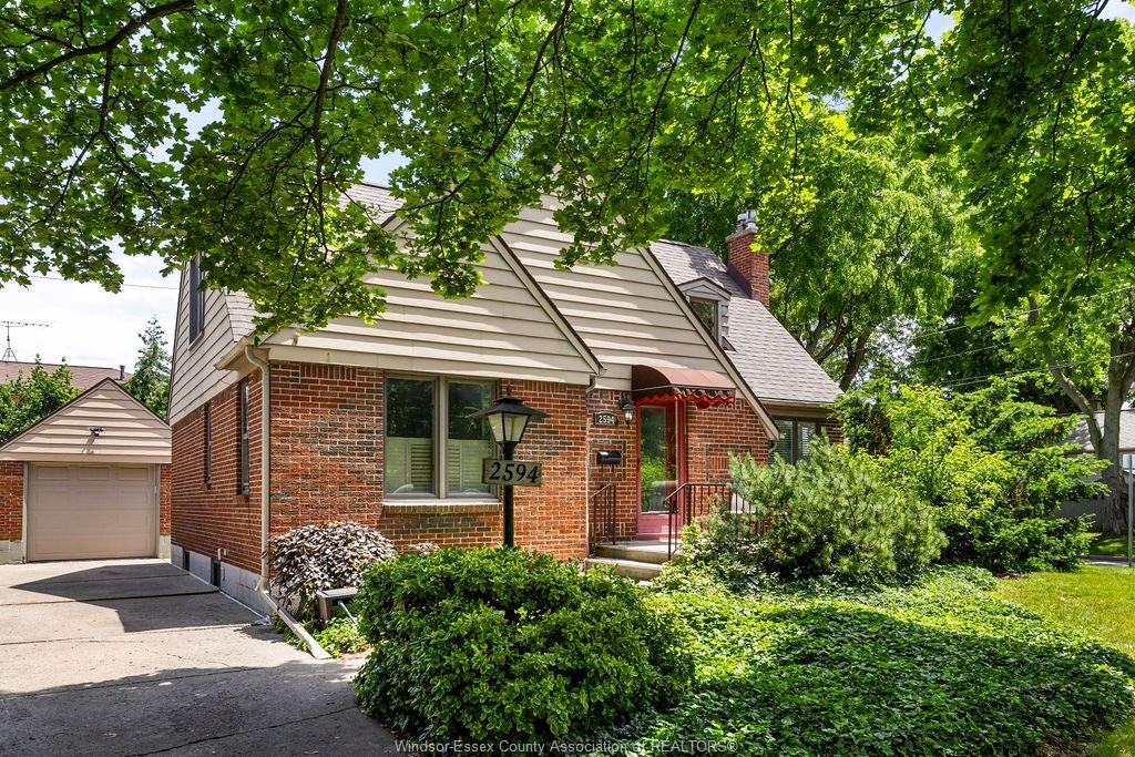 MLS# 26025788: 2594 BUCKINGHAM, Windsor, Canada
