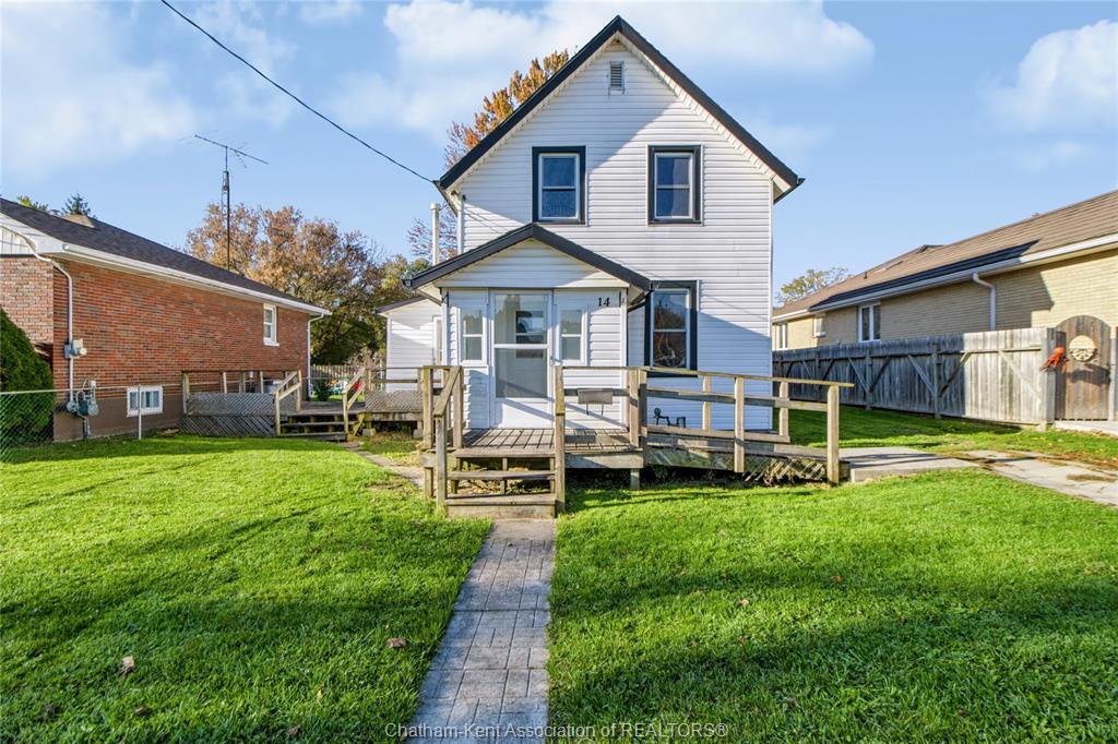 MLS# 26025827: 14 Kendall Street, Chatham, Canada
