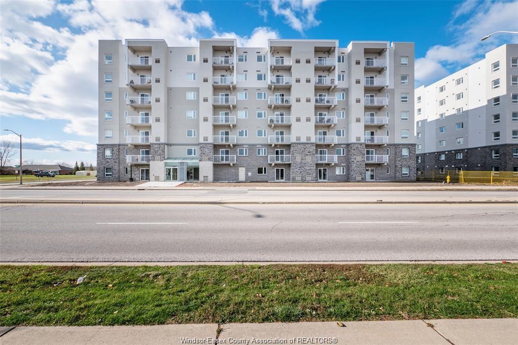 MLS# 26026136: 1675 BANWELL  Unit# 602, Windsor, Canada