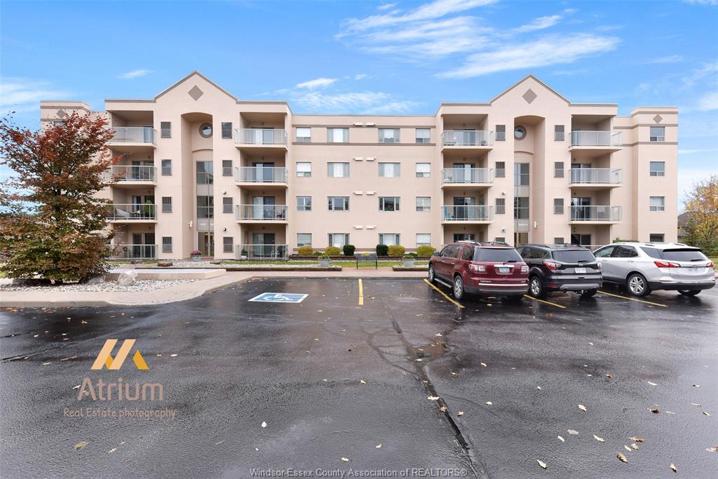 Tecumseh Properties Real Estate Listings Windsor Lakeshore