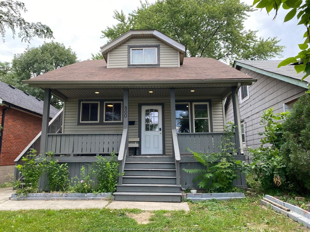 MLS# 26026621: 860 JANETTE Avenue, Windsor, Canada